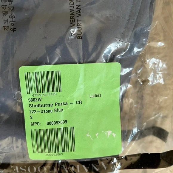 Canada Goose Shelburne Parka - Picture 8 of 8